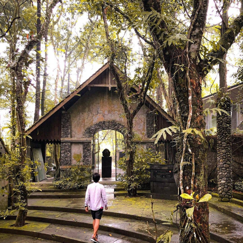 Ullen Sentalu